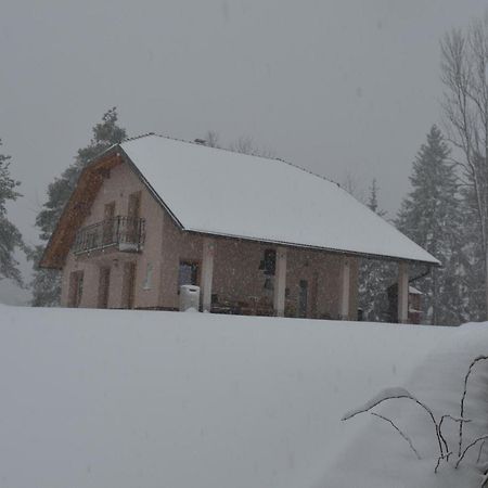 Holiday Home With Hot Tub And Sauna Sabina Rovte Экстерьер фото