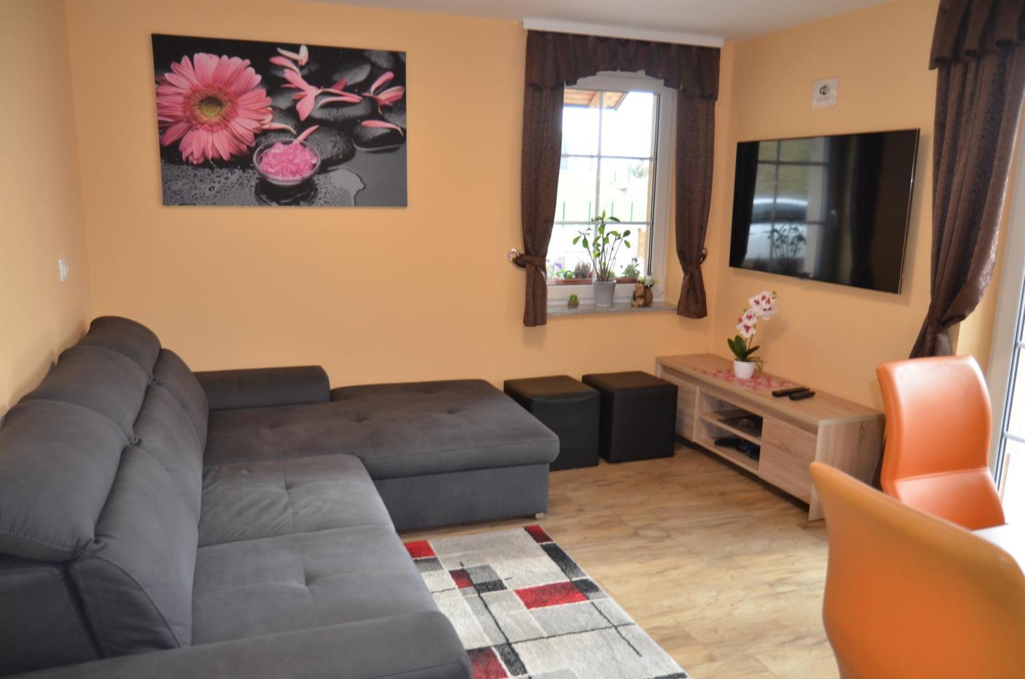 Holiday Home With Hot Tub And Sauna Sabina Rovte Экстерьер фото