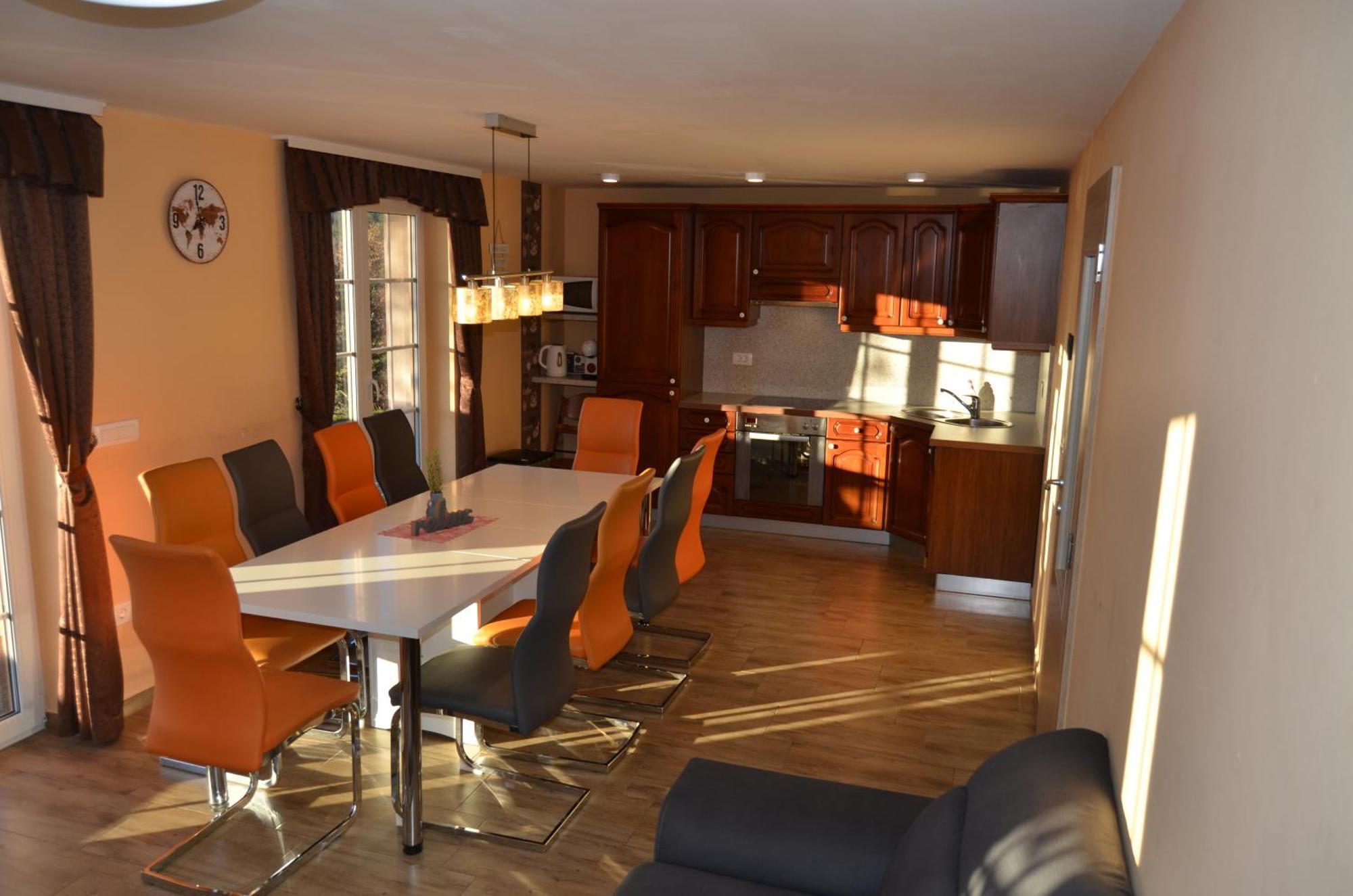 Holiday Home With Hot Tub And Sauna Sabina Rovte Экстерьер фото